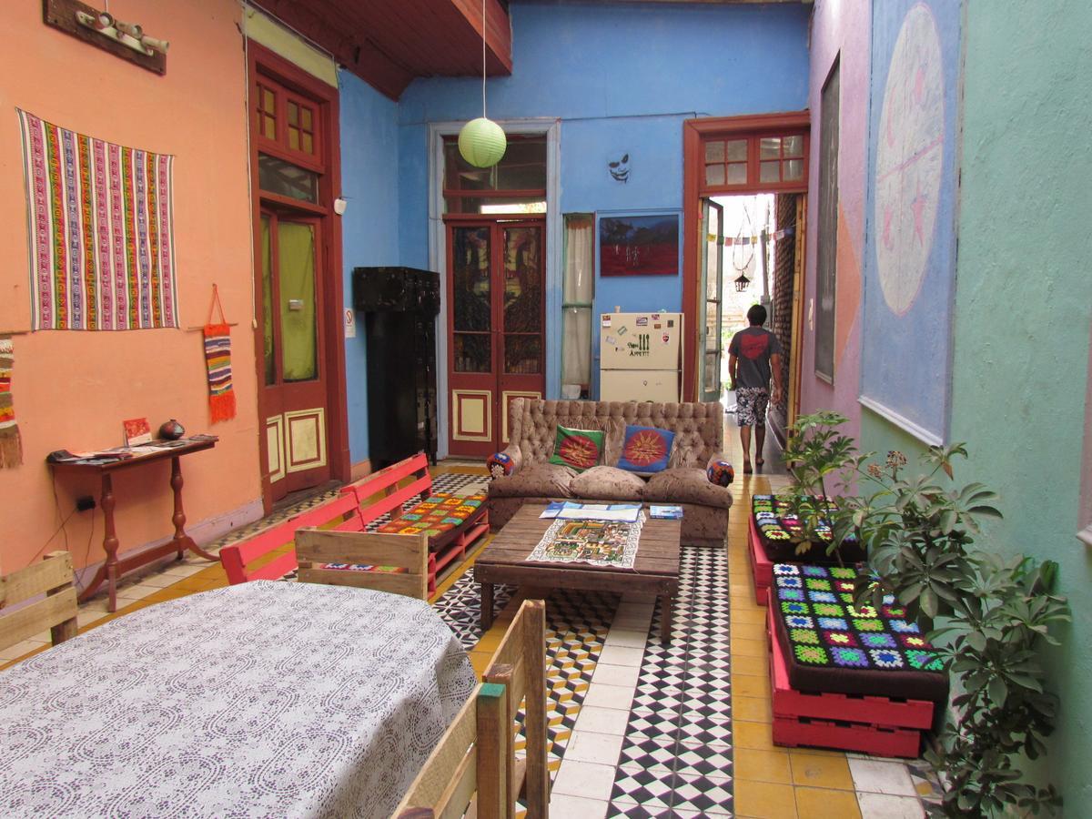 Origenes Hostel ซานติอาโก ภายนอก รูปภาพ